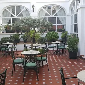 3* Hotell Olivos